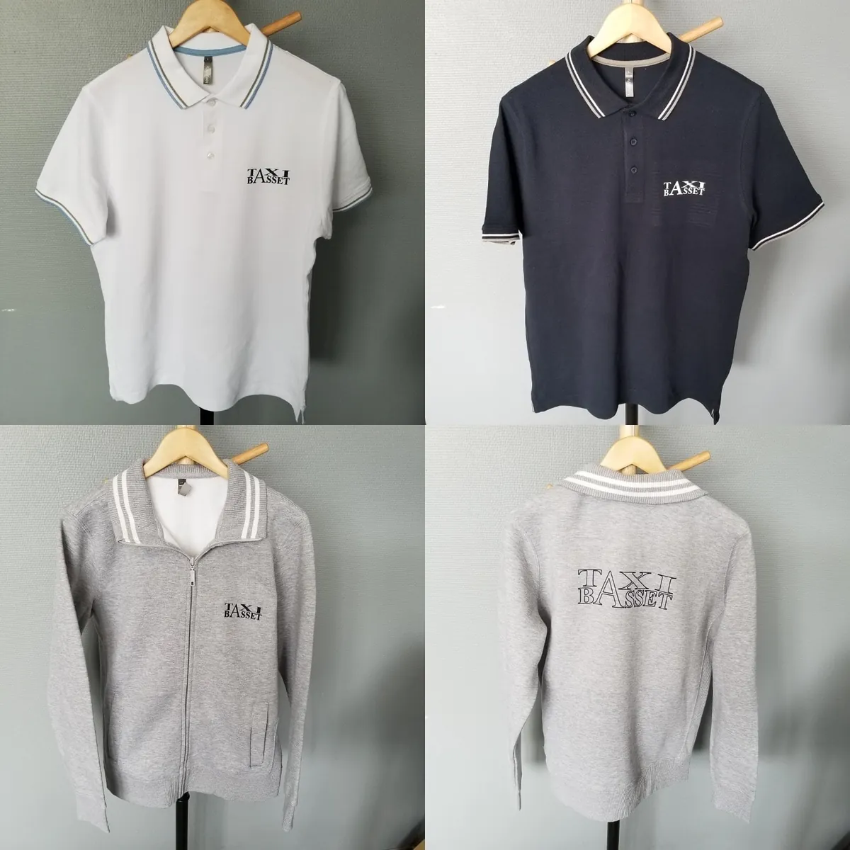 Deux polos et deux vestes zippées gris chiné, brodés du logo Taxi Basset en fil noir et blanc